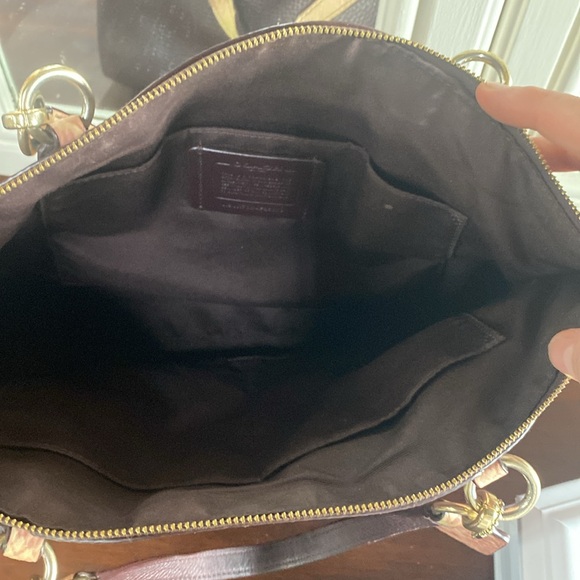 Authentic Coach purse - Picture 2 of 3